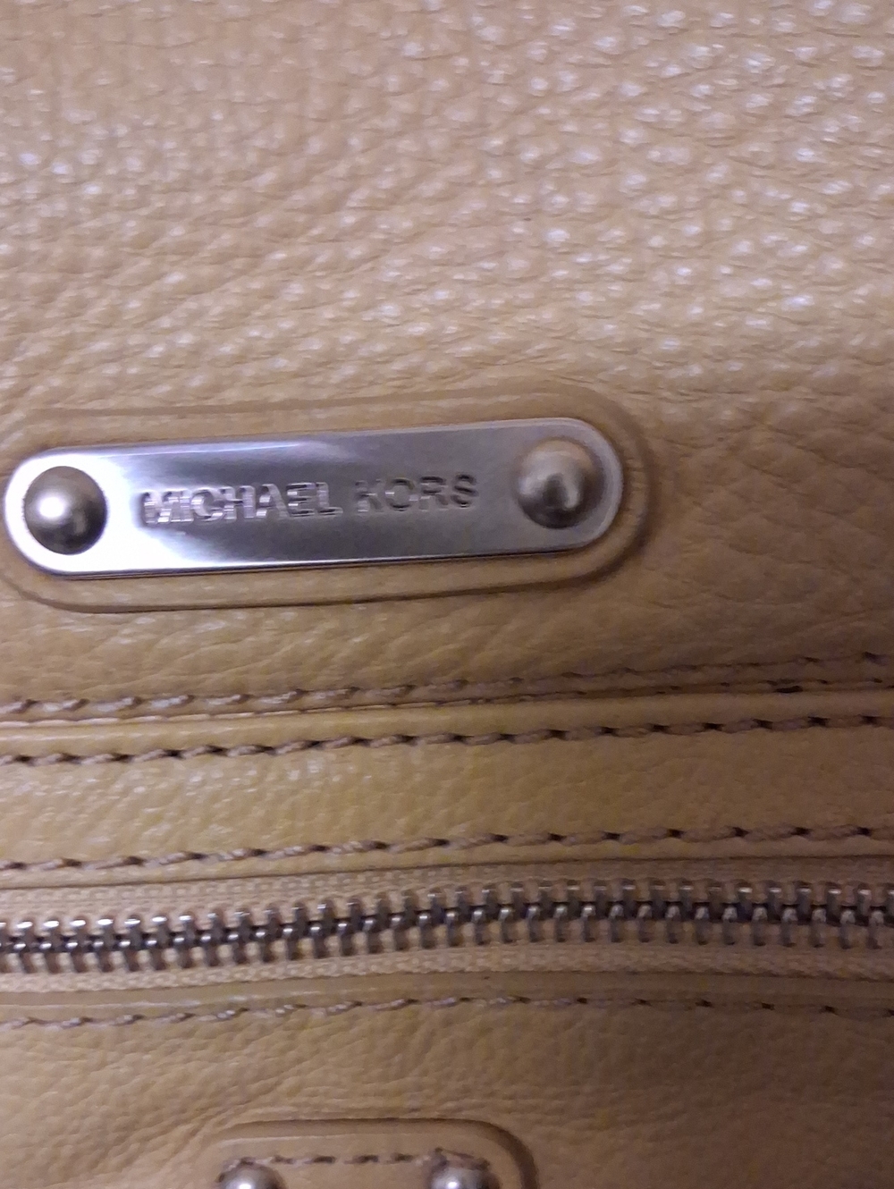 Michael Kors Pebbled Leather Utility Bag - Picture 3 of 13